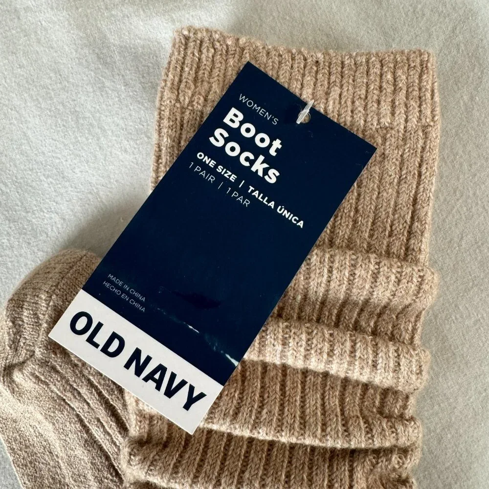 NWT Old Navy Boot Socks in Camel One Size - Picture 2 of 4
